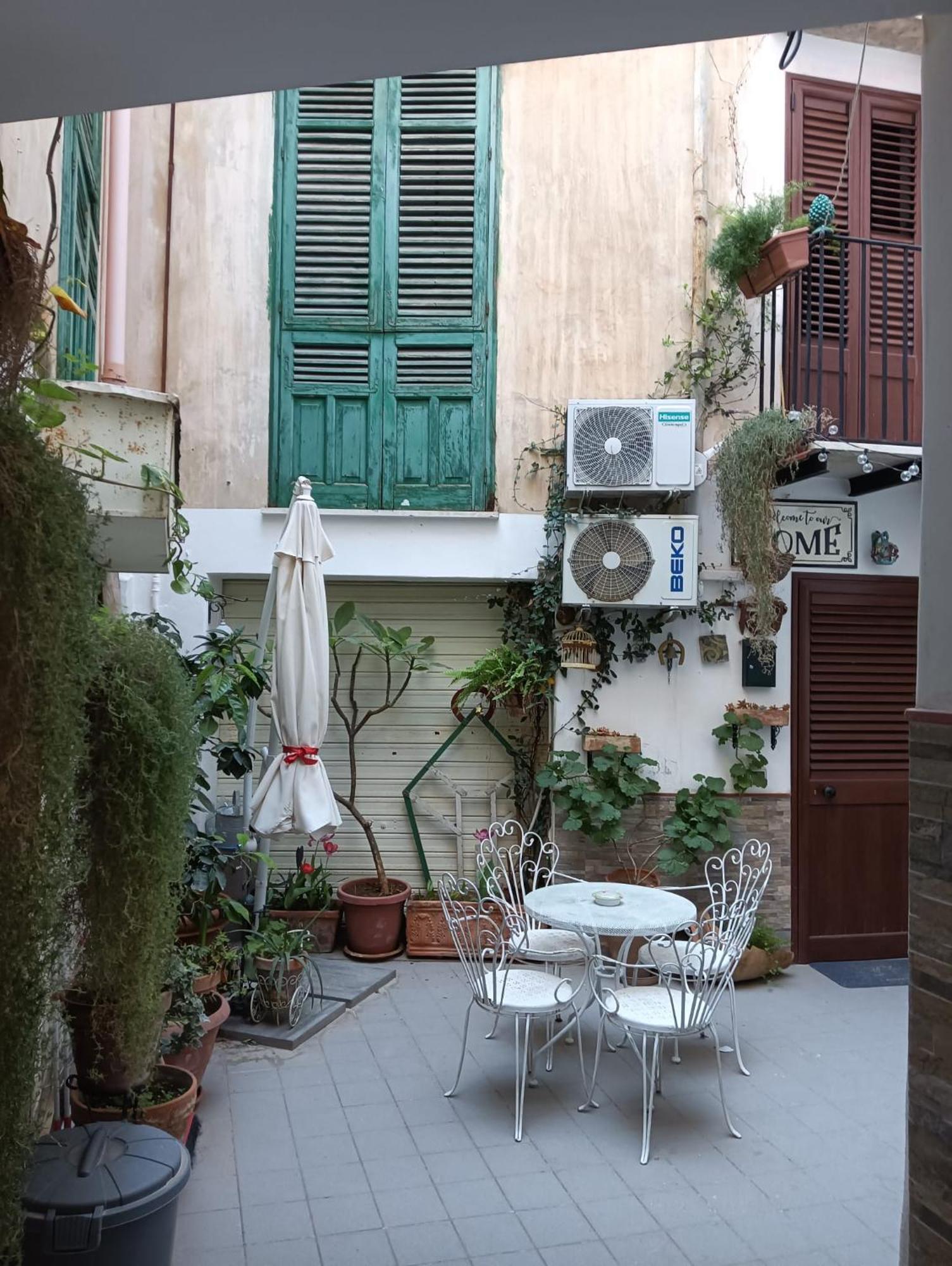 Daria'S Home Apartament باليرمو المظهر الخارجي الصورة